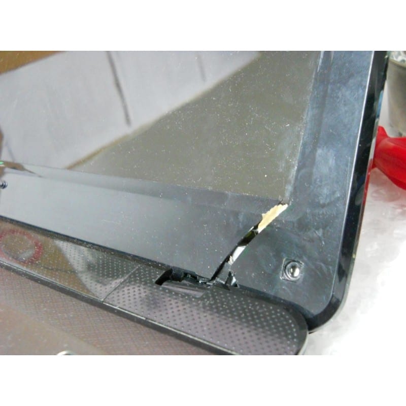 Inlocuire balamale laptop - suport ecran