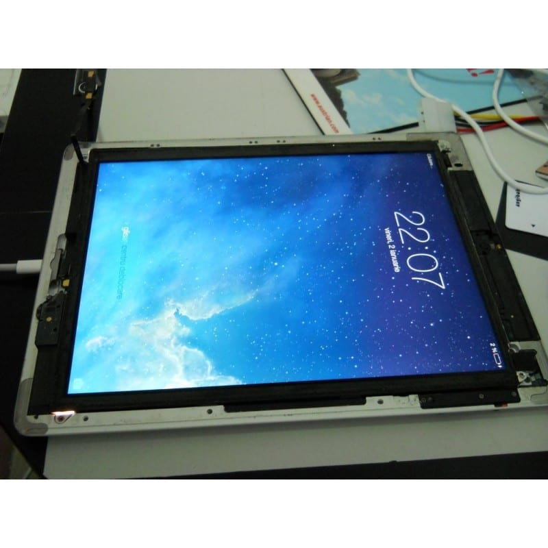 Service iPad - reparatii software si hardware