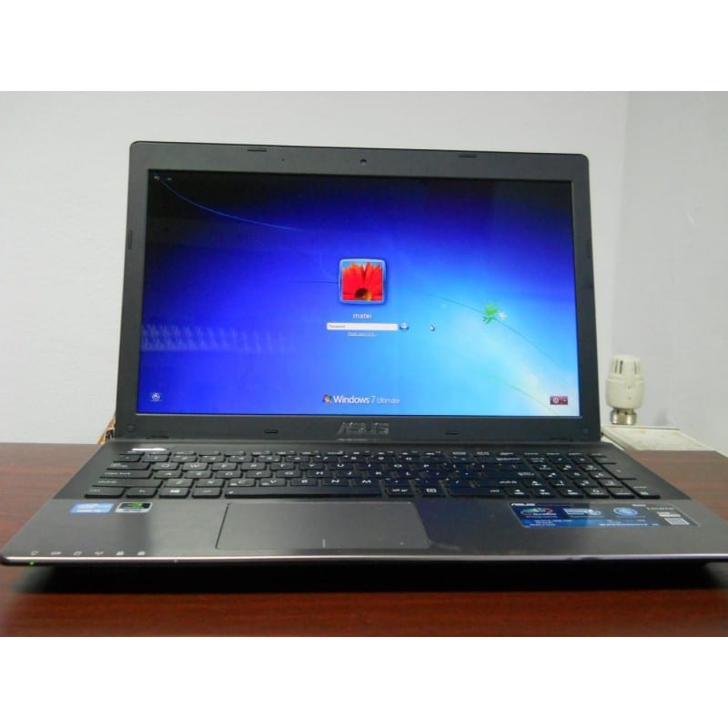 Inlocuire DISPLAY Laptop - Notebook